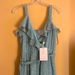 Beautiful size 4
